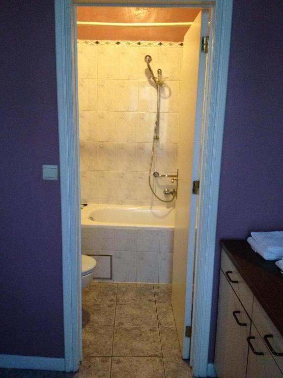 Hotel Stalingrad Brüksel Oda fotoğraf