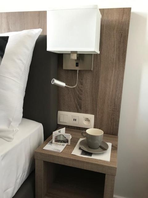 Hotel Stalingrad Brüksel Dış mekan fotoğraf